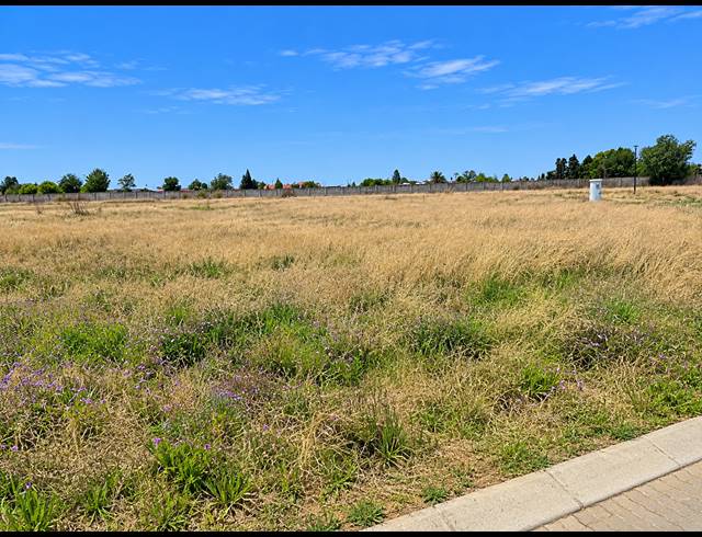 802M² VACANT LAND FOR SALE IN ARCON PARK